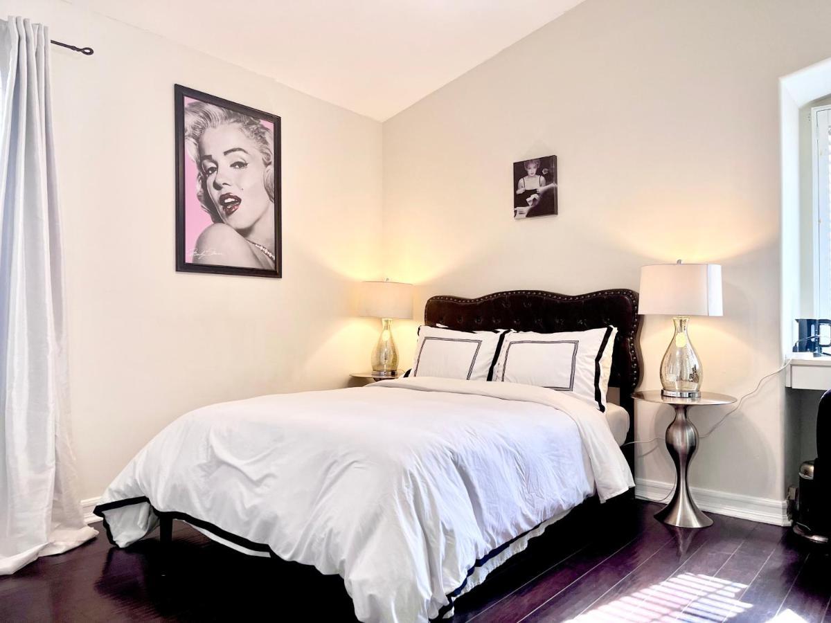 Hollywood Hills Homestay ลอสแอนเจลิส ภายนอก รูปภาพ