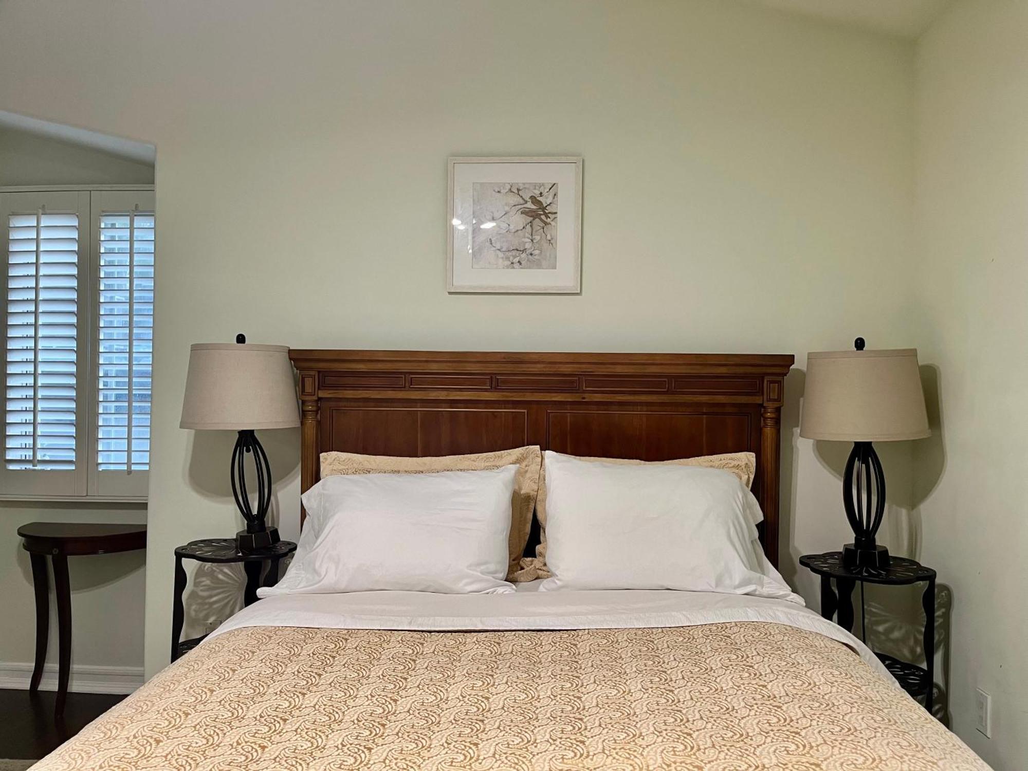 Hollywood Hills Homestay ลอสแอนเจลิส ห้อง รูปภาพ